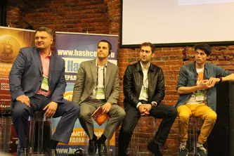 круглый стол