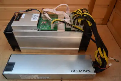Antminer S9 11